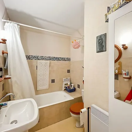 T2 Proche Apartament